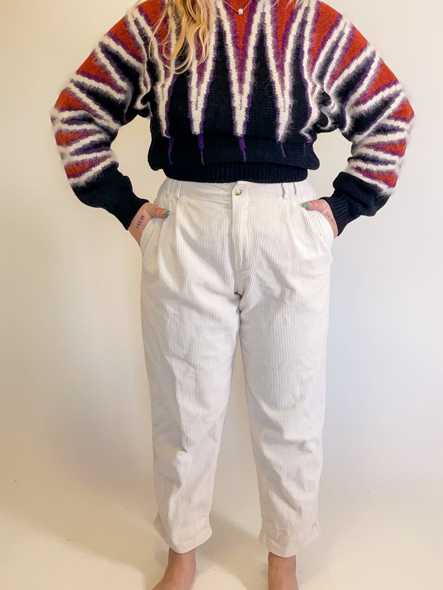 W29” 90s Cream Corduroy High Waist Trousers
