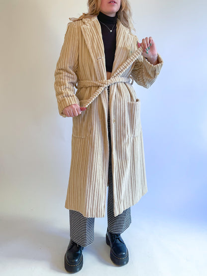 S/M 70s Tan Jumbo Corduroy Duster Robe Coat