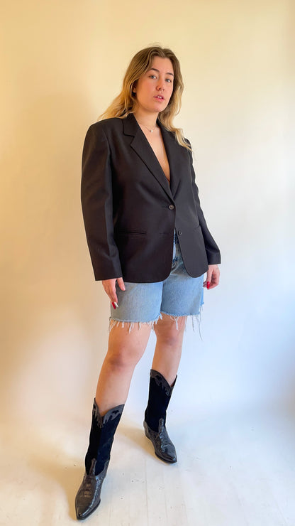 The Perfect 90s Black Blazer (M/L)